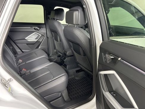 Used 2025 Audi Q3 2.0T Premium Plus w/ Premium Plus Package image 12