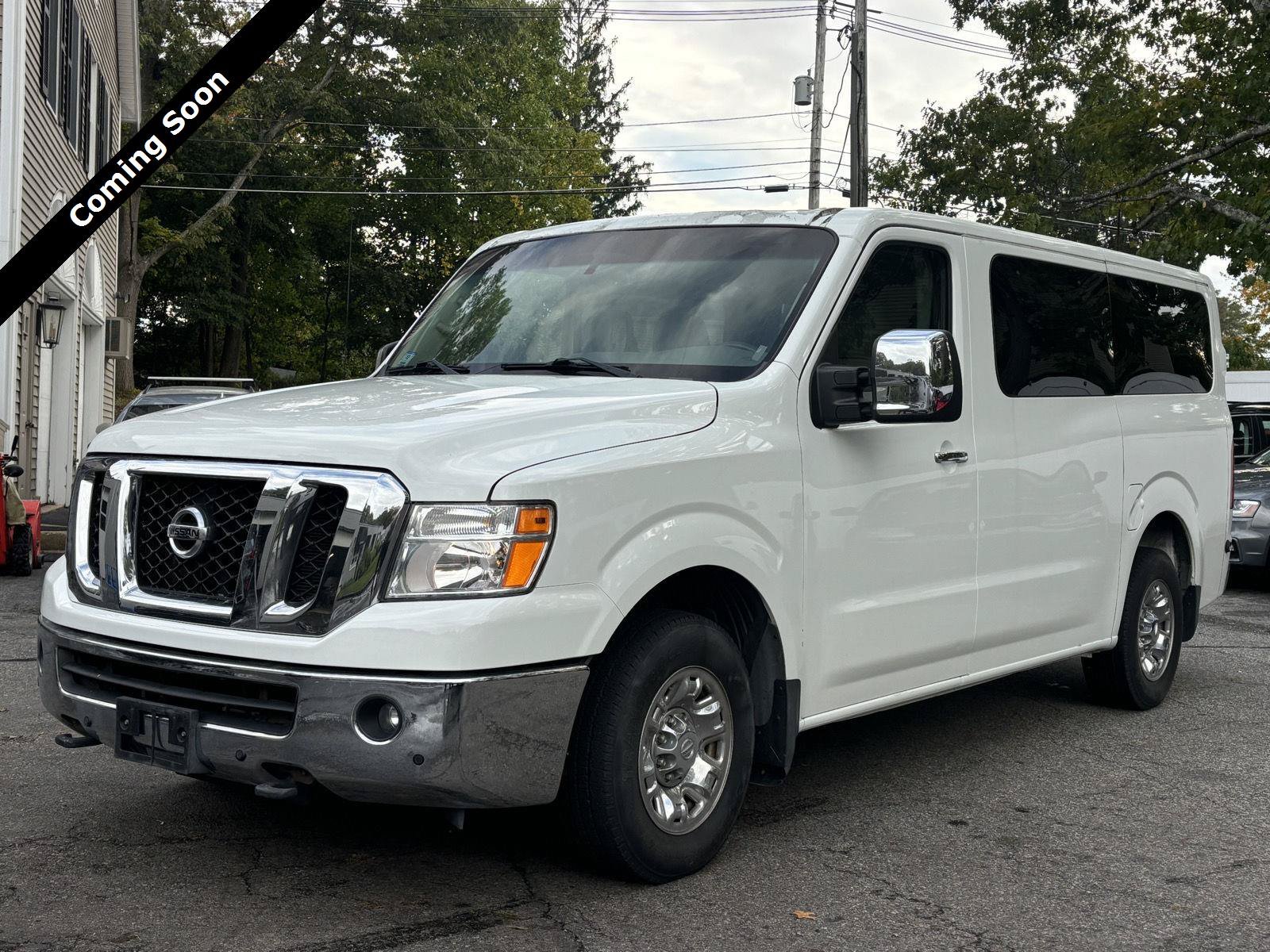 Used 2017 Nissan NV 3500 SL RWD image 1