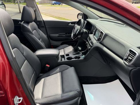 Used 2019 Kia Sportage EX w/ EX Premium Package AWD/4WD image 18