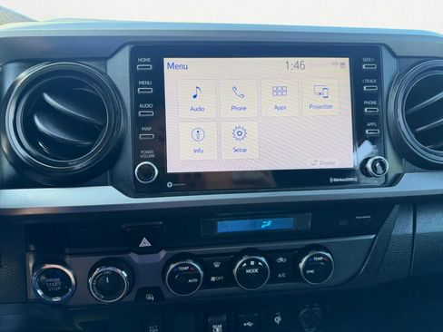 Used 2023 Toyota Tacoma TRD Off-Road image 18