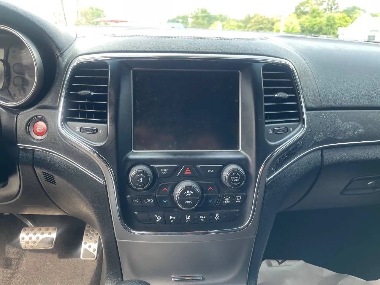 Used 2017 Jeep Grand Cherokee SRT AWD/4WD image 30