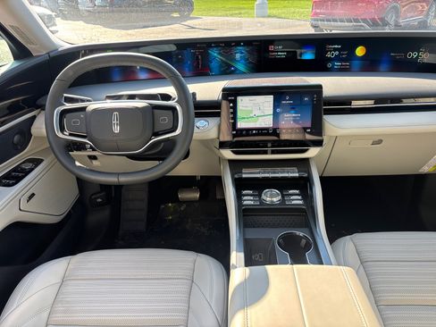 New 2026 Lincoln Nautilus Reserve w/ Jet Appearance Package AWD/4WD image 29