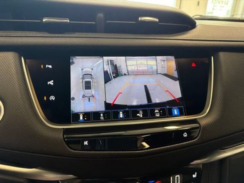 Used 2026 Cadillac XT5 Premium Luxury w/ Driver Assist Package AWD/4WD image 4
