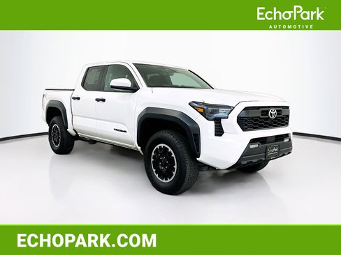 Used 2024 Toyota Tacoma TRD Off-Road image 1