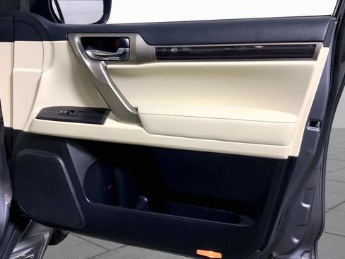 Used 2021 Lexus GX 460 Premium w/ Premium Package AWD/4WD image 23