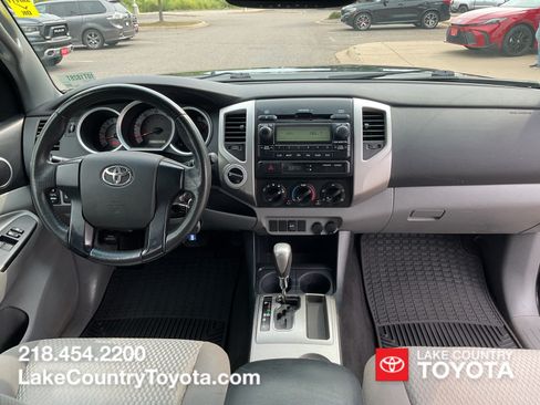 Used 2012 Toyota Tacoma 4x4 Access Cab w/ SR5 Pkg image 15