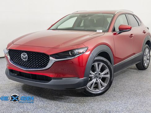Used 2020 MAZDA CX-30 AWD w/ Premium Package image 3