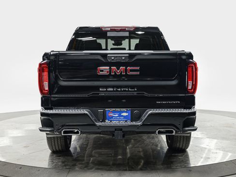 Used 2026 GMC Sierra 1500 Denali AWD/4WD image 5