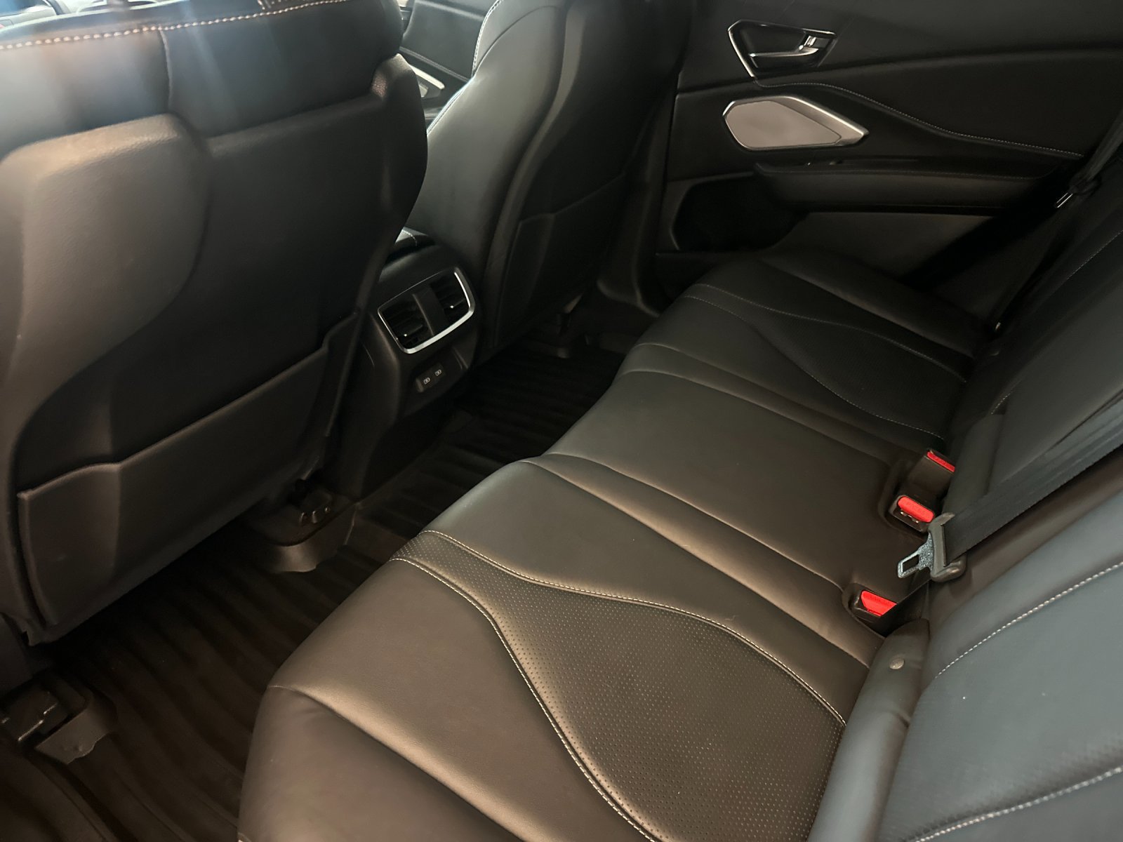 Used 2019 Acura RDX w/ Technology Package AWD/4WD image 12