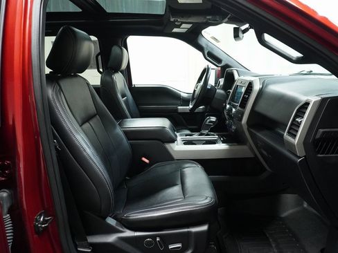 Used 2018 Ford F150 Lariat w/ Equipment Group 502A Luxury image 11