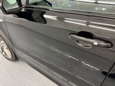 Used 2023 Cadillac XT4 Sport image 19