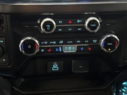 Used 2025 Ford F350 Lariat w/ Camper Package AWD/4WD image 31