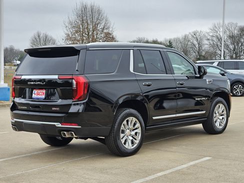 New 2026 GMC Yukon Denali w/ Sun & Power Step Package image 6