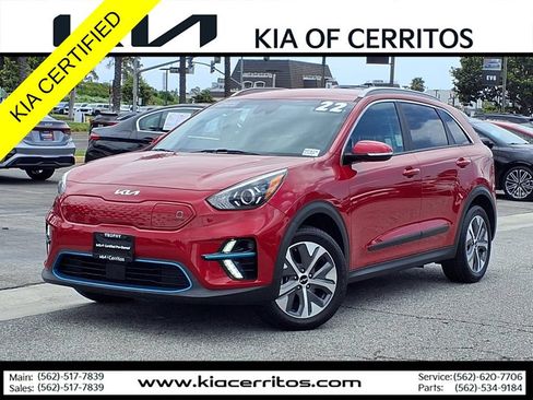 Certified 2022 Kia Niro EX FWD image 1