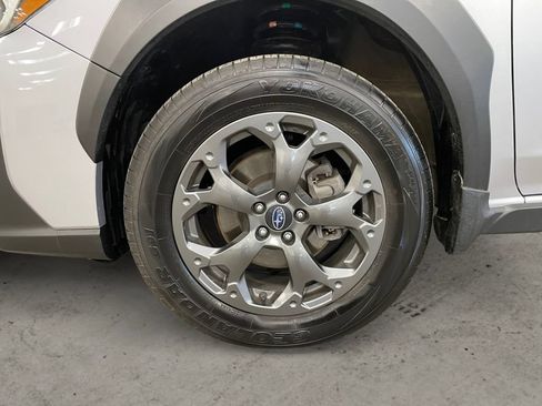 Used 2023 Subaru Crosstrek 2.5i Sport AWD/4WD image 14