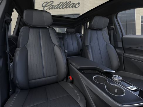 New 2026 Cadillac Lyriq Luxury w/ LPO, Floor Liner Package AWD/4WD image 16