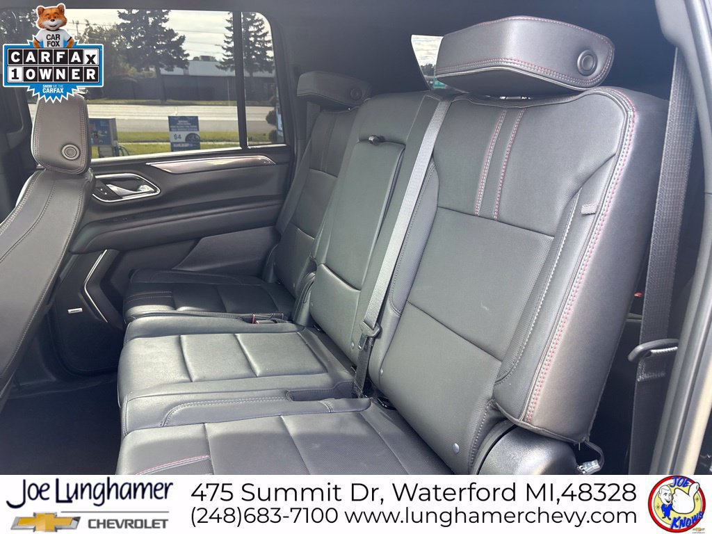 Used 2023 Chevrolet Suburban RST w/ Sport Performance Package AWD/4WD image 14