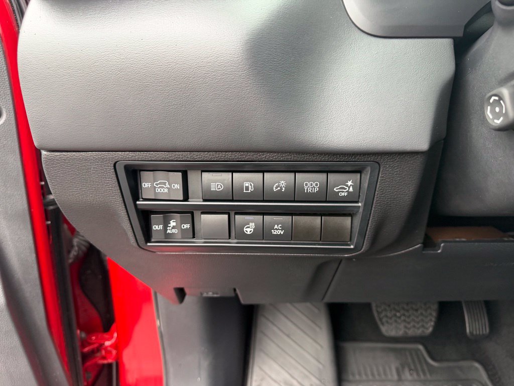 Used 2024 Toyota Sequoia Platinum AWD/4WD image 16