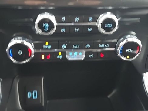 Used 2022 Ford F150 XLT w/ Equipment Group 302A High image 28