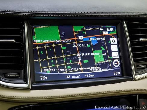 Used 2019 INFINITI QX50 Essential w/ Premium Heat Package image 14