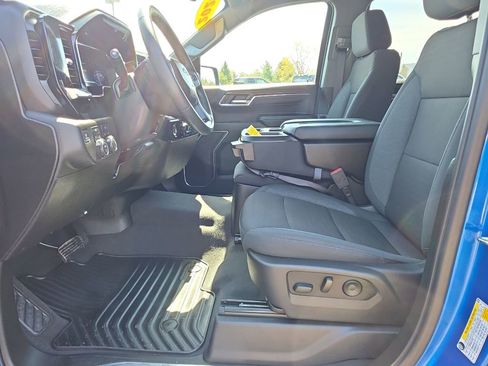 Used 2024 Chevrolet Silverado 1500 LT w/ Protection Package AWD/4WD image 14