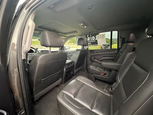 Used 2020 GMC Yukon XL SLT AWD/4WD image 7