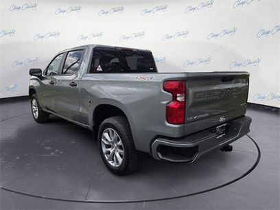 New 2025 Chevrolet Silverado 1500 Custom