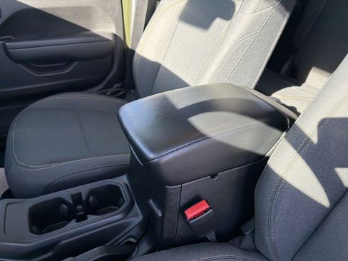 Used 2024 Jeep Wrangler Willys image 27