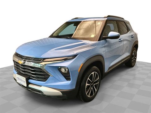 Certified 2024 Chevrolet TrailBlazer LT w/ LT Cold Weather Package image 1