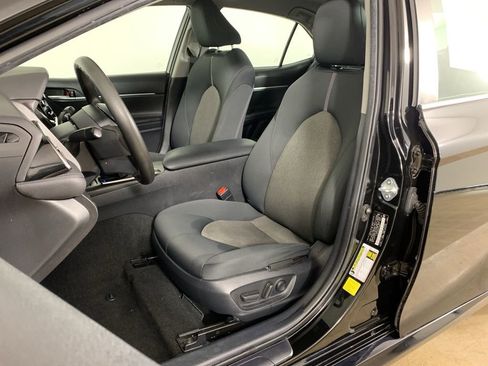 Used 2023 Toyota Camry LE w/ Convenience Package image 28