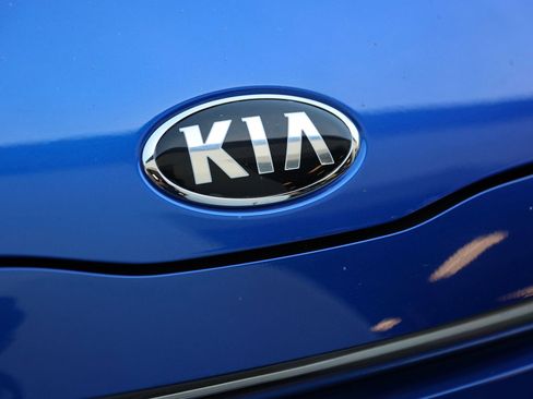 Used 2020 Kia Soul EX w/ Option Group 015 FWD image 5