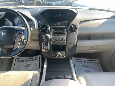 Used 2013 Honda Pilot Touring image 24