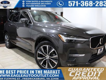 Used 2022 Volvo XC60 B5 Momentum w/ Protection Package Premier