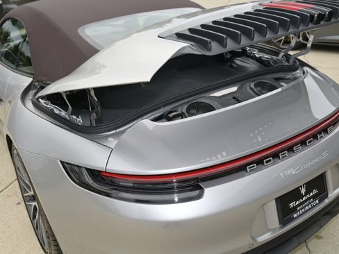 Used 2024 Porsche 911 Carrera S image 36
