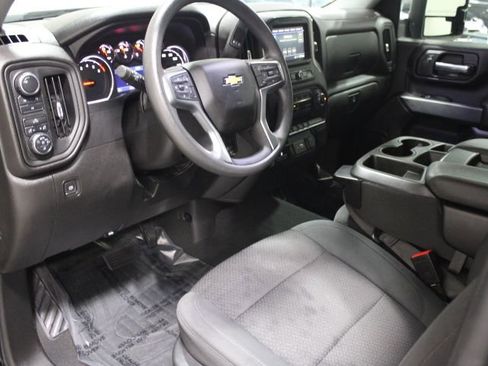 Used 2022 Chevrolet Silverado 2500 Custom w/ Custom Value Package image 41