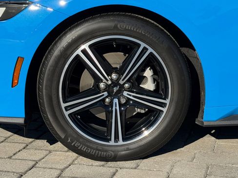 Used 2024 Ford Mustang Premium image 11