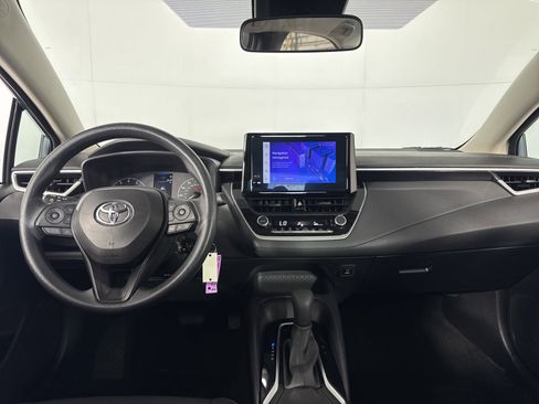 Used 2024 Toyota Corolla LE FWD image 22