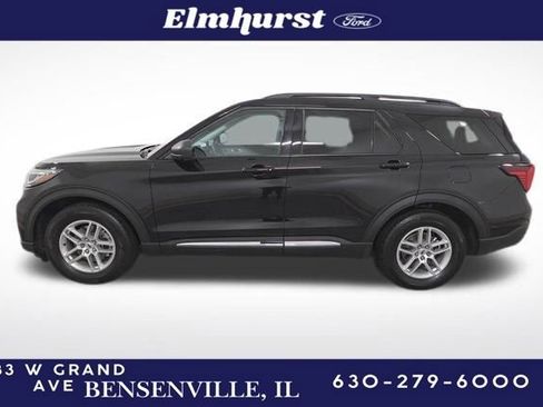 Certified 2025 Ford Explorer Active image 2