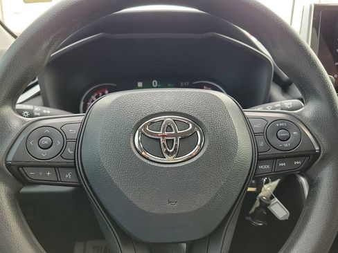 Used 2024 Toyota RAV4 LE image 17