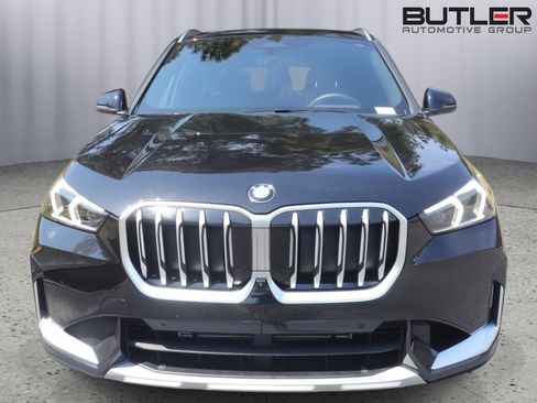 Used 2025 BMW X1 xDrive28i w/ Premium Package image 2