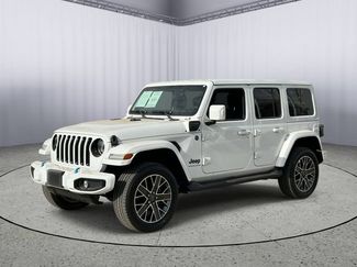 Used 2023 Jeep Wrangler Unlimited Sahara AWD/4WD video 1