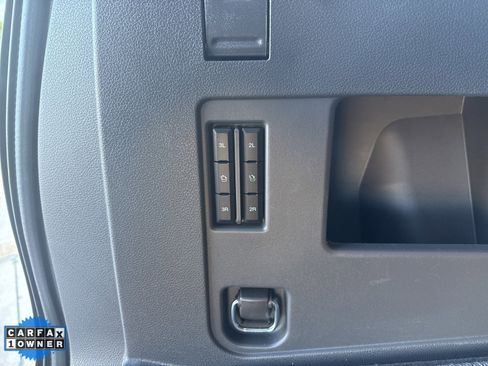 Used 2021 Ford Expedition XLT image 32