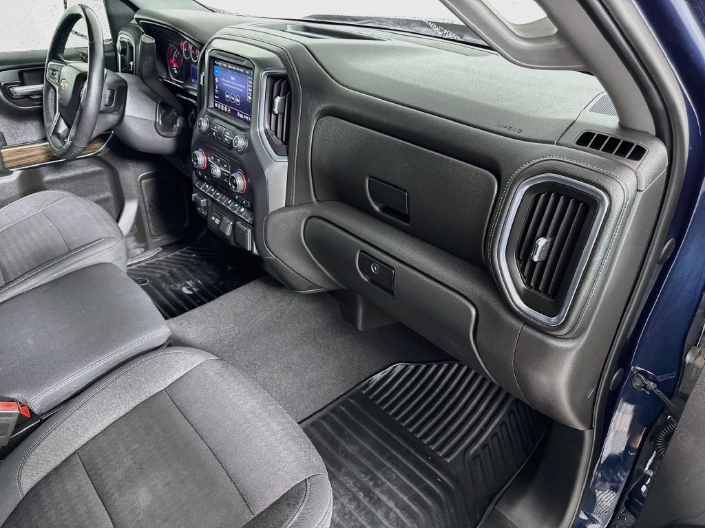 Used 2020 Chevrolet Silverado 1500 LT w/ Texas Edition RWD image 28