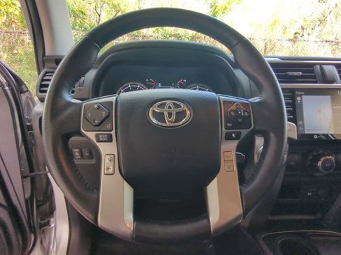Used 2022 Toyota 4Runner TRD Sport image 22