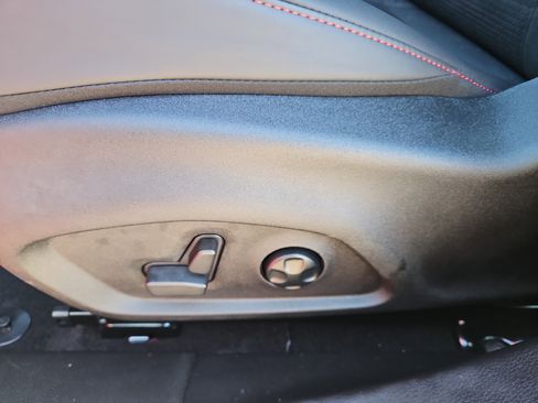 Used 2024 Alfa Romeo Tonale Veloce image 12