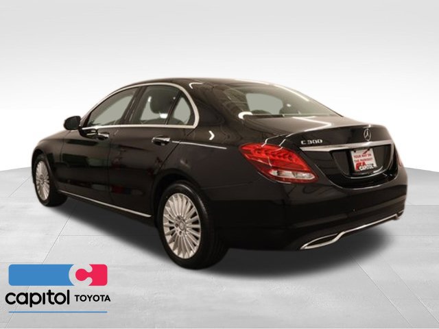 Used 2016 Mercedes-Benz C 300 Sedan image 4