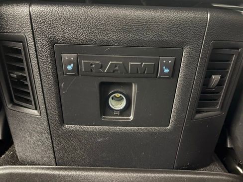 Used 2015 RAM 3500 Laramie AWD/4WD image 46