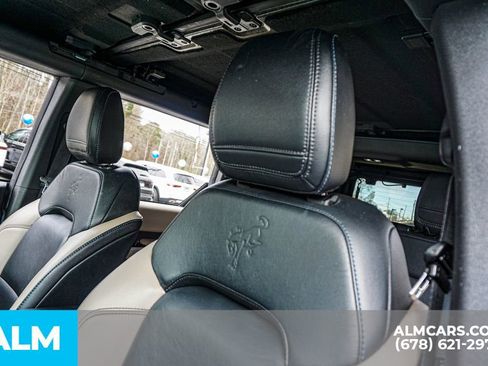 Used 2023 Ford Bronco Wildtrak image 18