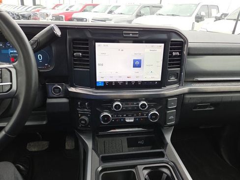 Used 2026 Ford F350 Lariat w/ Black Appearance Package AWD/4WD image 17
