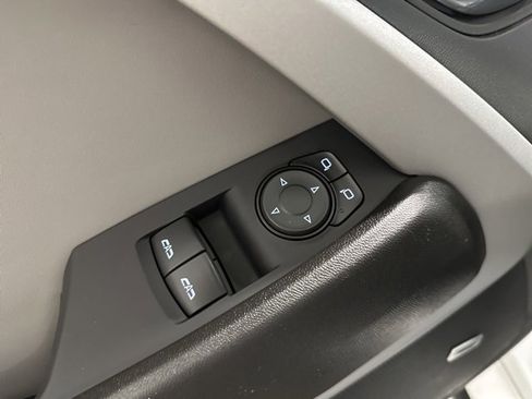 Used 2023 Chevrolet Camaro LT w/ Technology Package image 10